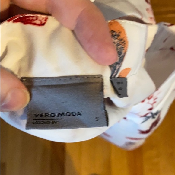 Vero Moda Tank too - Picture 3 of 3